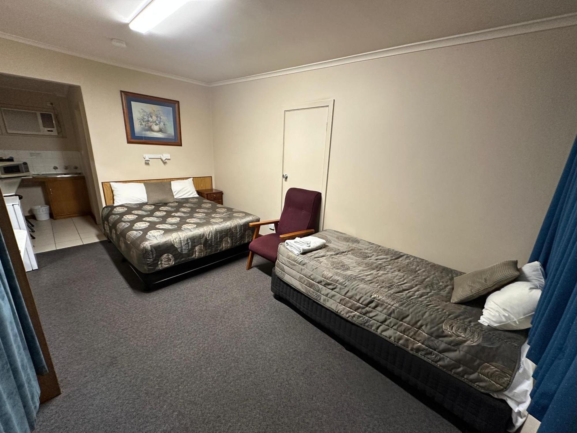 Tower Motor Inn Mount Gambier Bagian luar foto