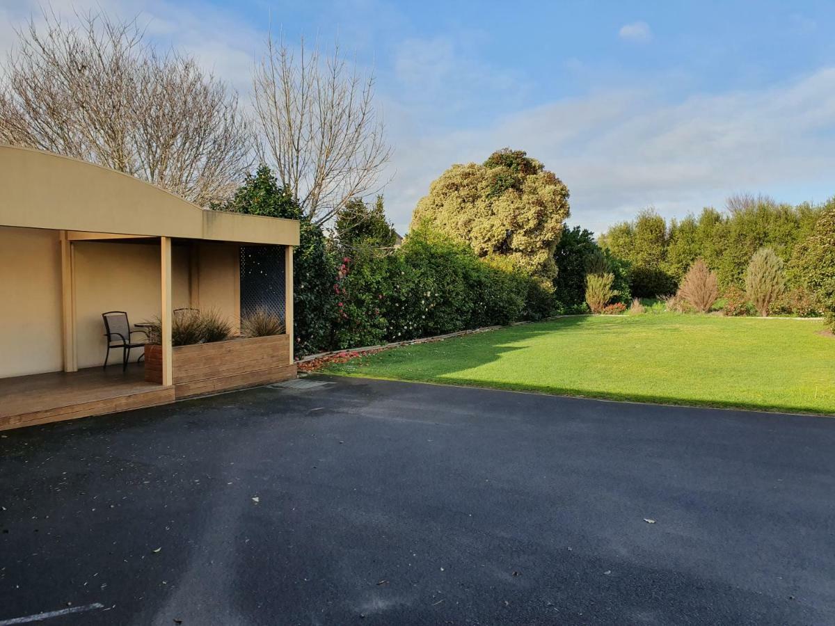 Tower Motor Inn Mount Gambier Bagian luar foto